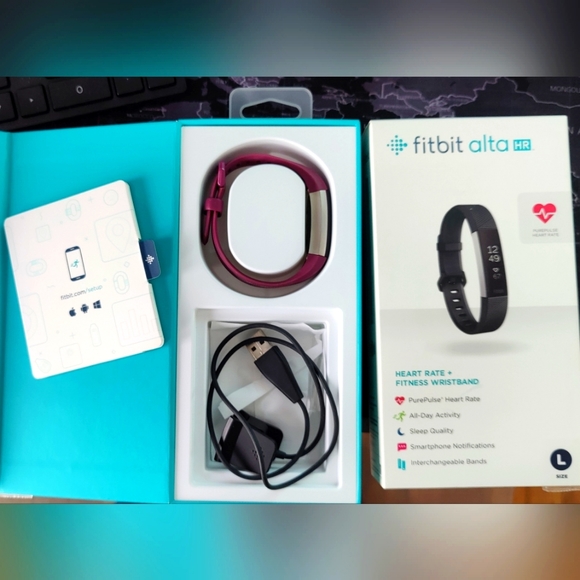 fitbit-wearables-fitbit-alta-hr-not-workingfor-parts-7-accessory